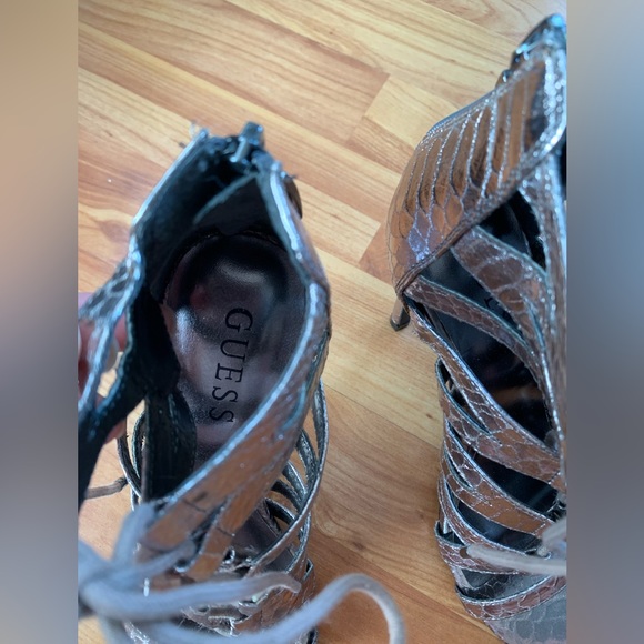 Guess metallic lace up heels size 7-7.5 - Picture 5 of 5